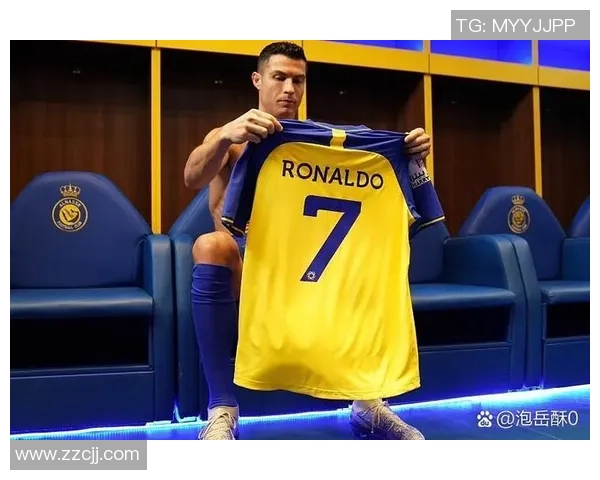 四个字足球球星盘点：梅西C罗与他们的传奇故事及成就解析