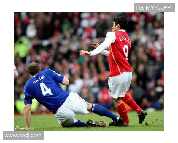 足球球星断腿重伤后顽强康复重返绿茵赛场再现辉煌